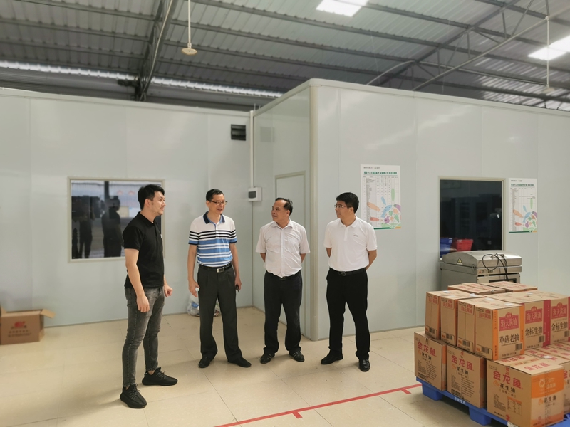 /QJ_062698824508.jpg 调研组检查指导现场.jpg